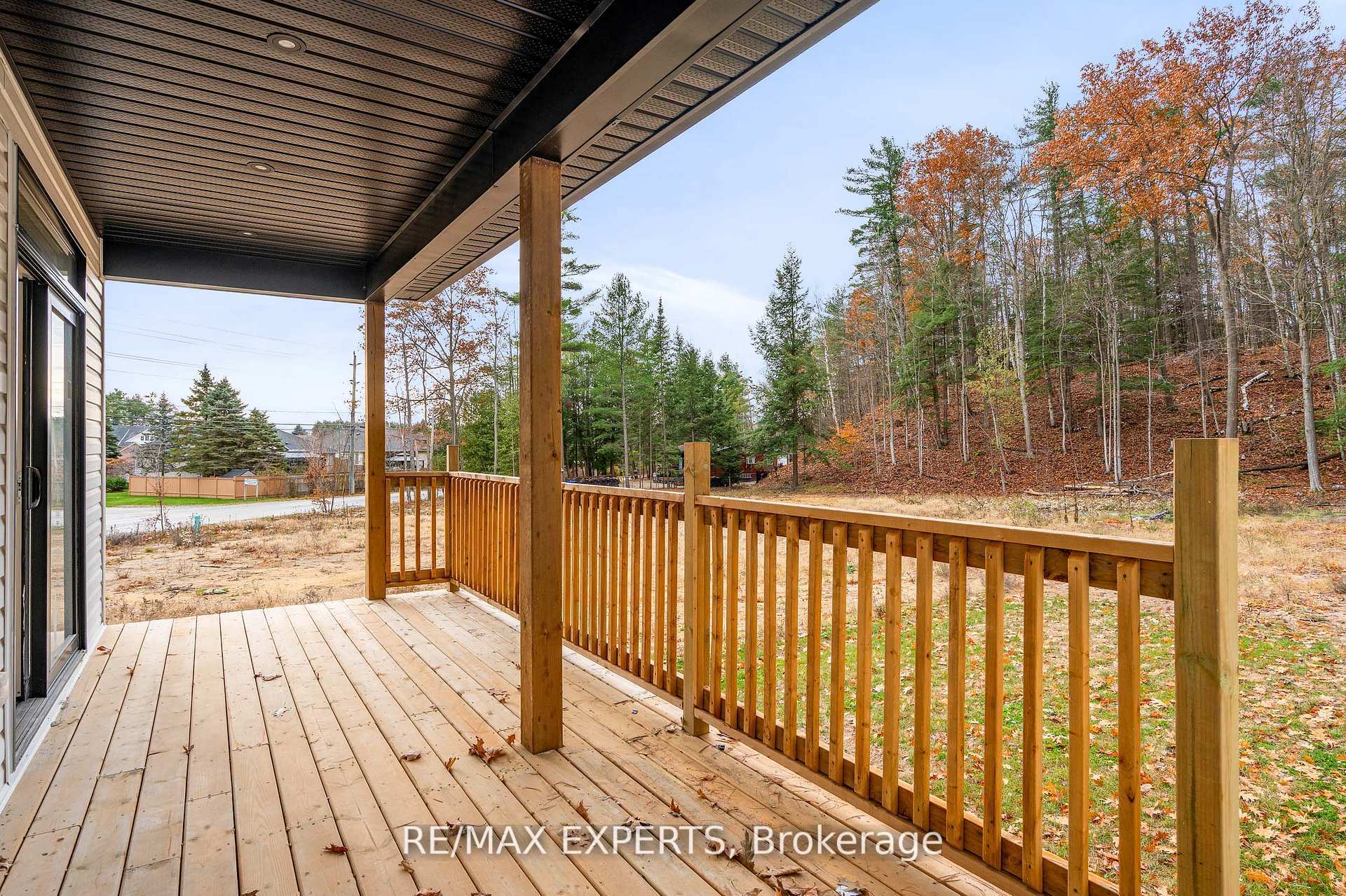 Photo 23 of 506 Golf Course Road, Wasaga Beach — HOMEH