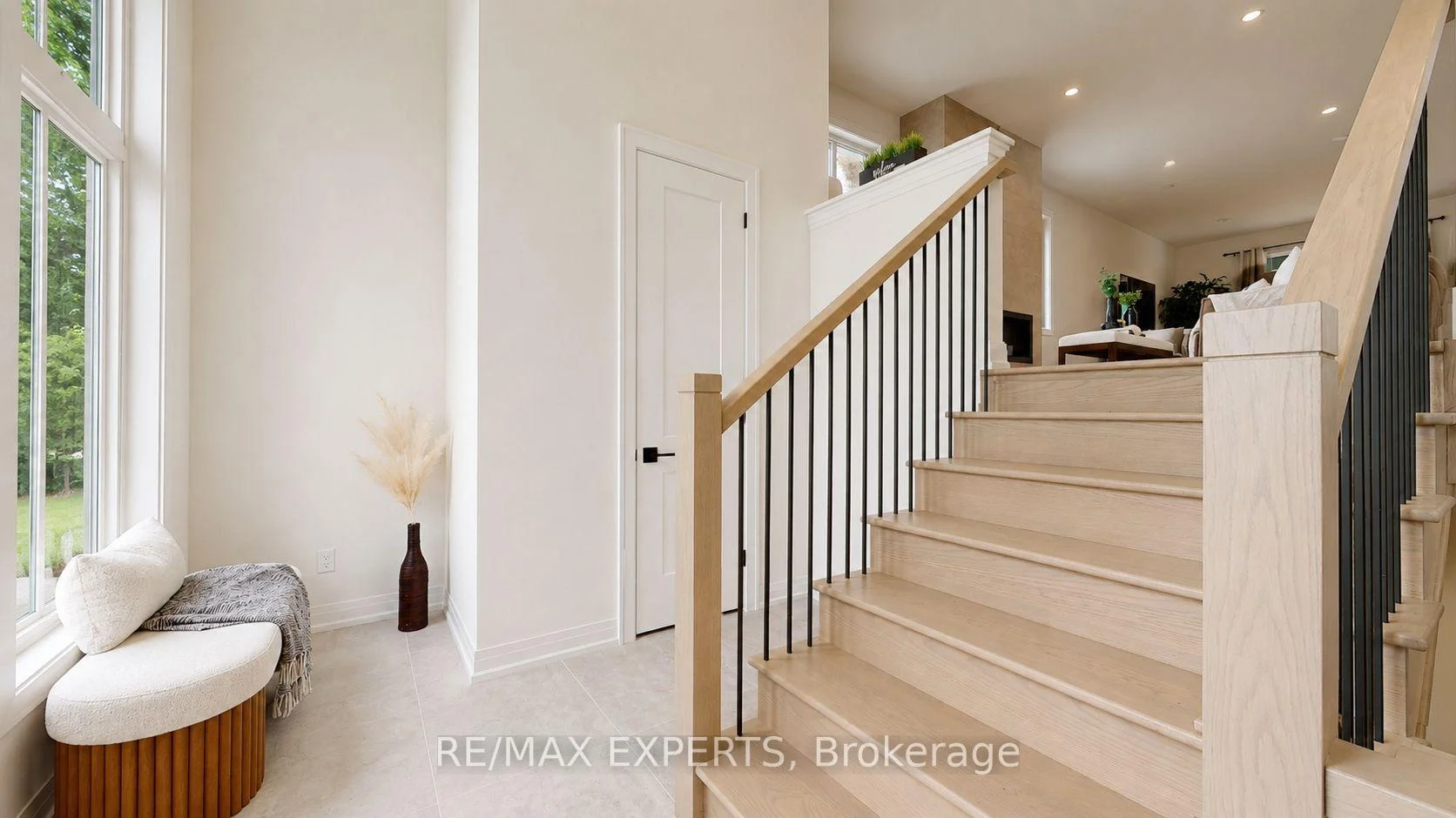 Photo 6 of 506 Golf Course Road, Wasaga Beach — HOMEH