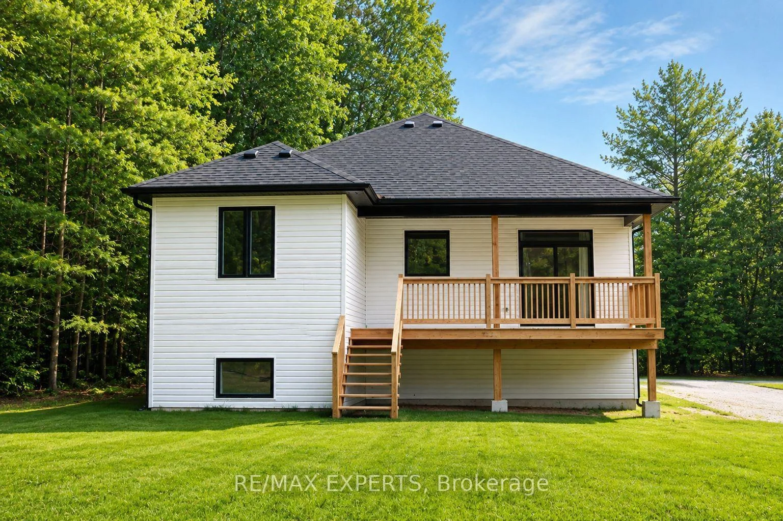 Photo 68 of 506 Golf Course Road, Wasaga Beach — HOMEH