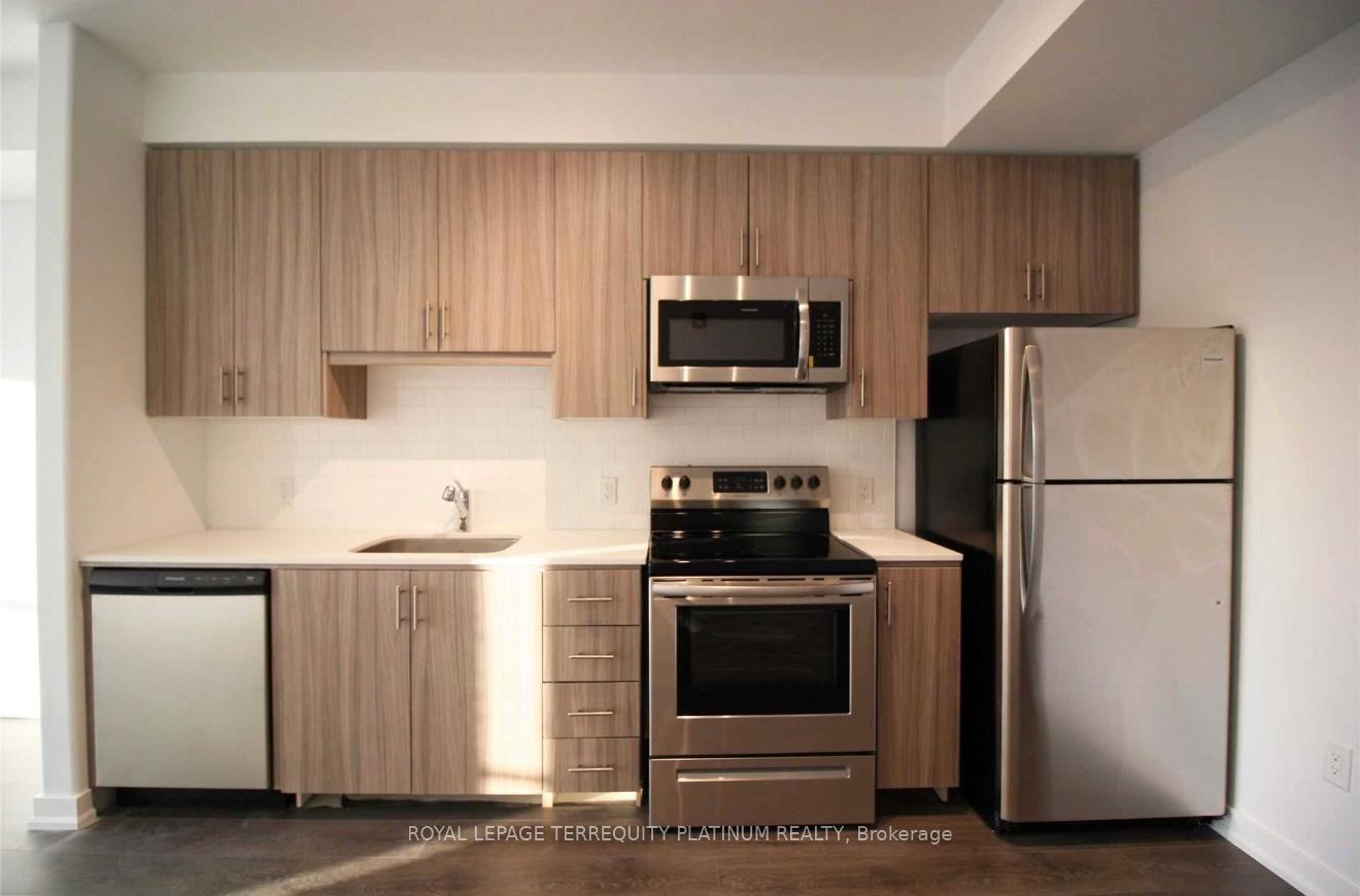Photo 2 of Unit 312, 4040 Upper Middle Road, Burlington, Tansley — HOMEH