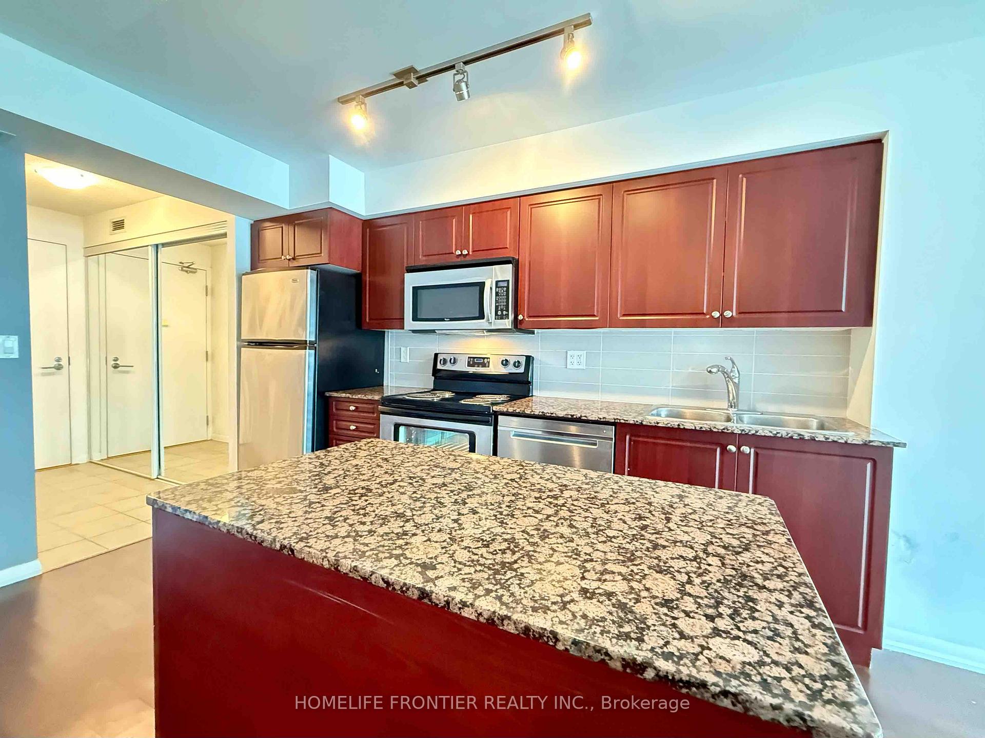 Photo 14 of Unit 1075, 209 Fort York Boulevard, Toronto, Niagara — HOMEH