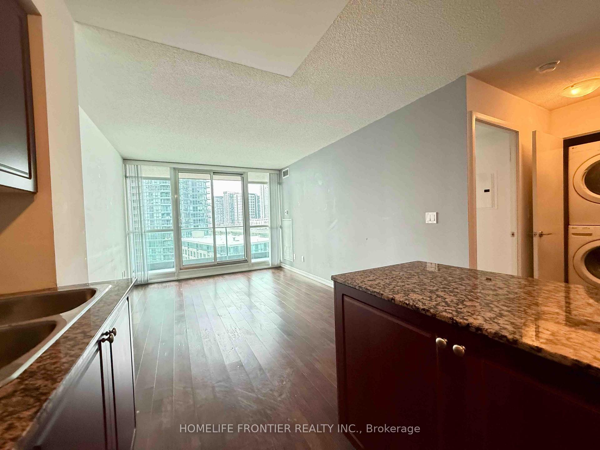 Photo 20 of Unit 1075, 209 Fort York Boulevard, Toronto, Niagara — HOMEH