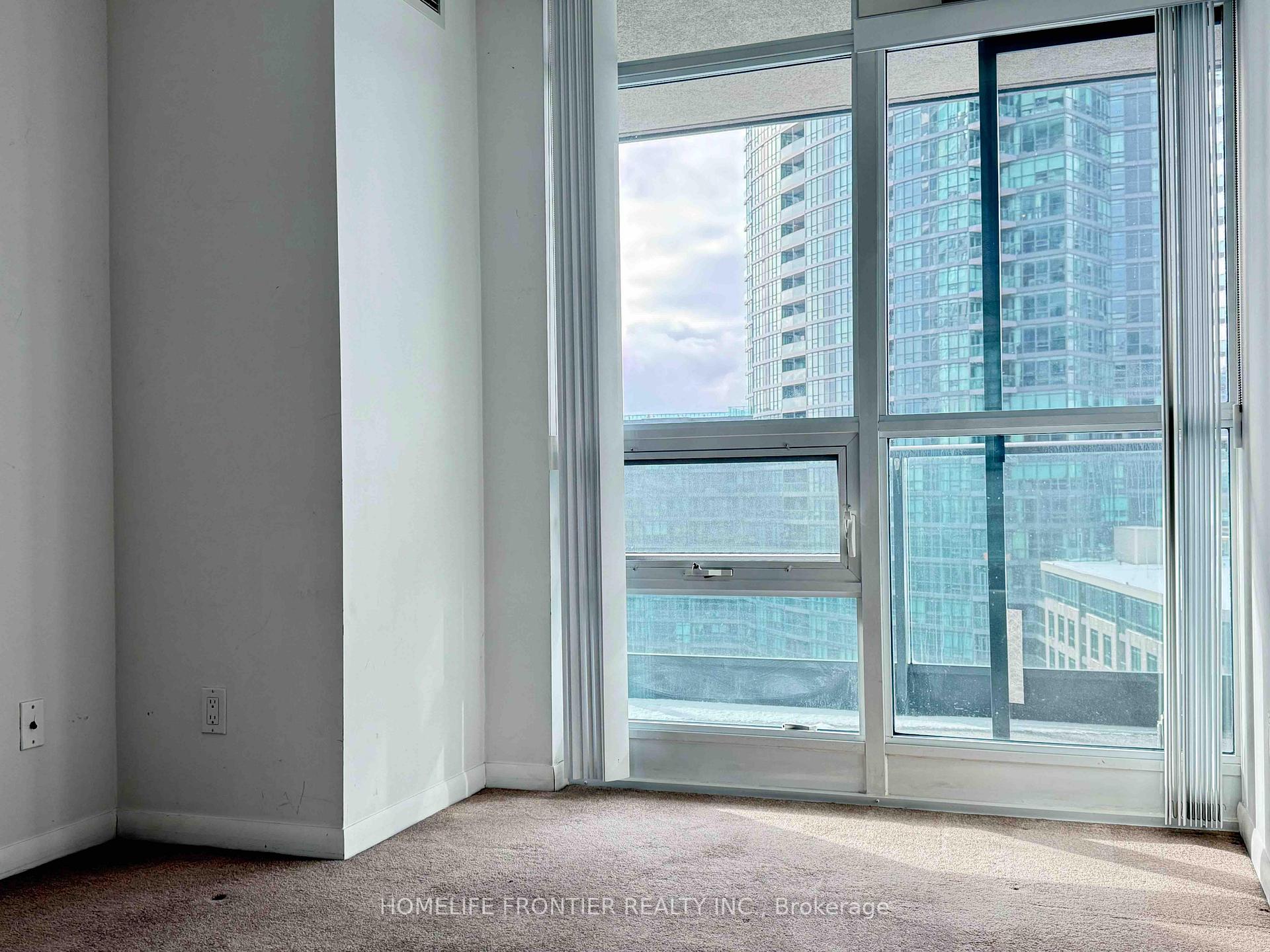 Photo 22 of Unit 1075, 209 Fort York Boulevard, Toronto, Niagara — HOMEH