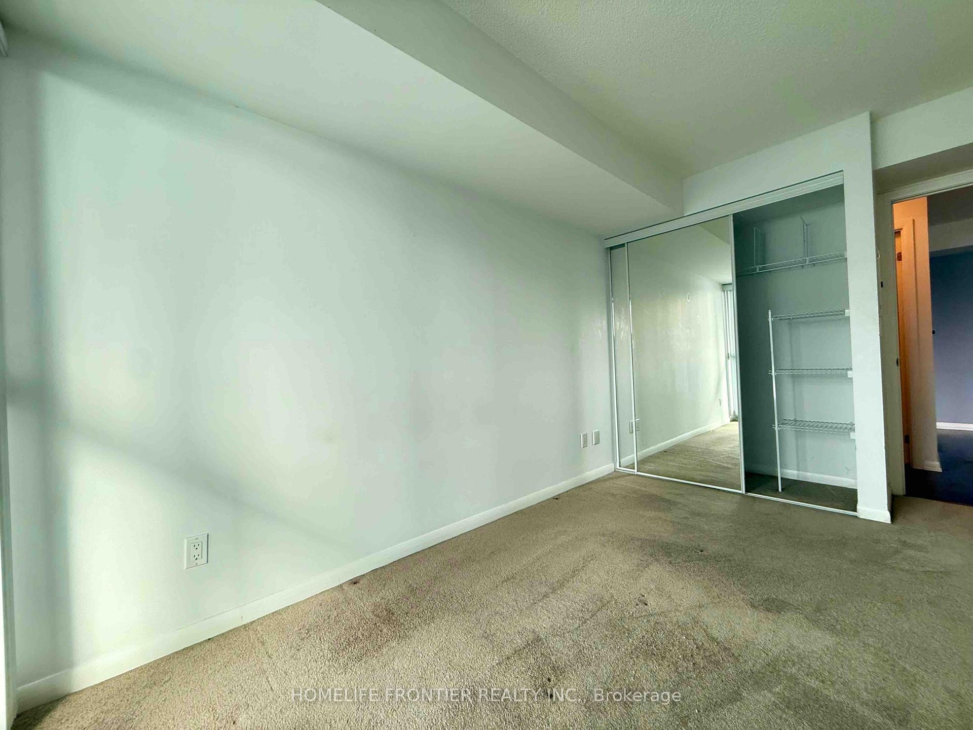 Photo 27 of Unit 1075, 209 Fort York Boulevard, Toronto, Niagara — HOMEH