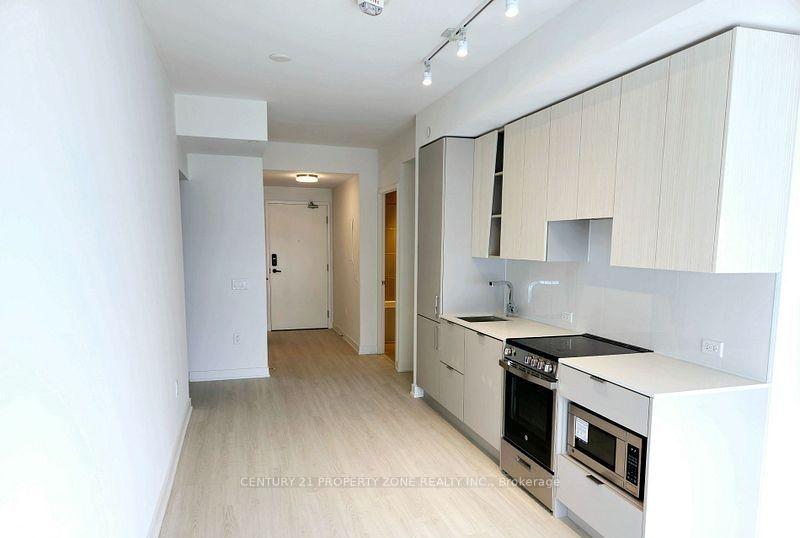 Photo 7 of Unit 4512, 3883 Quartz Road, Mississauga, City Centre — HOMEH