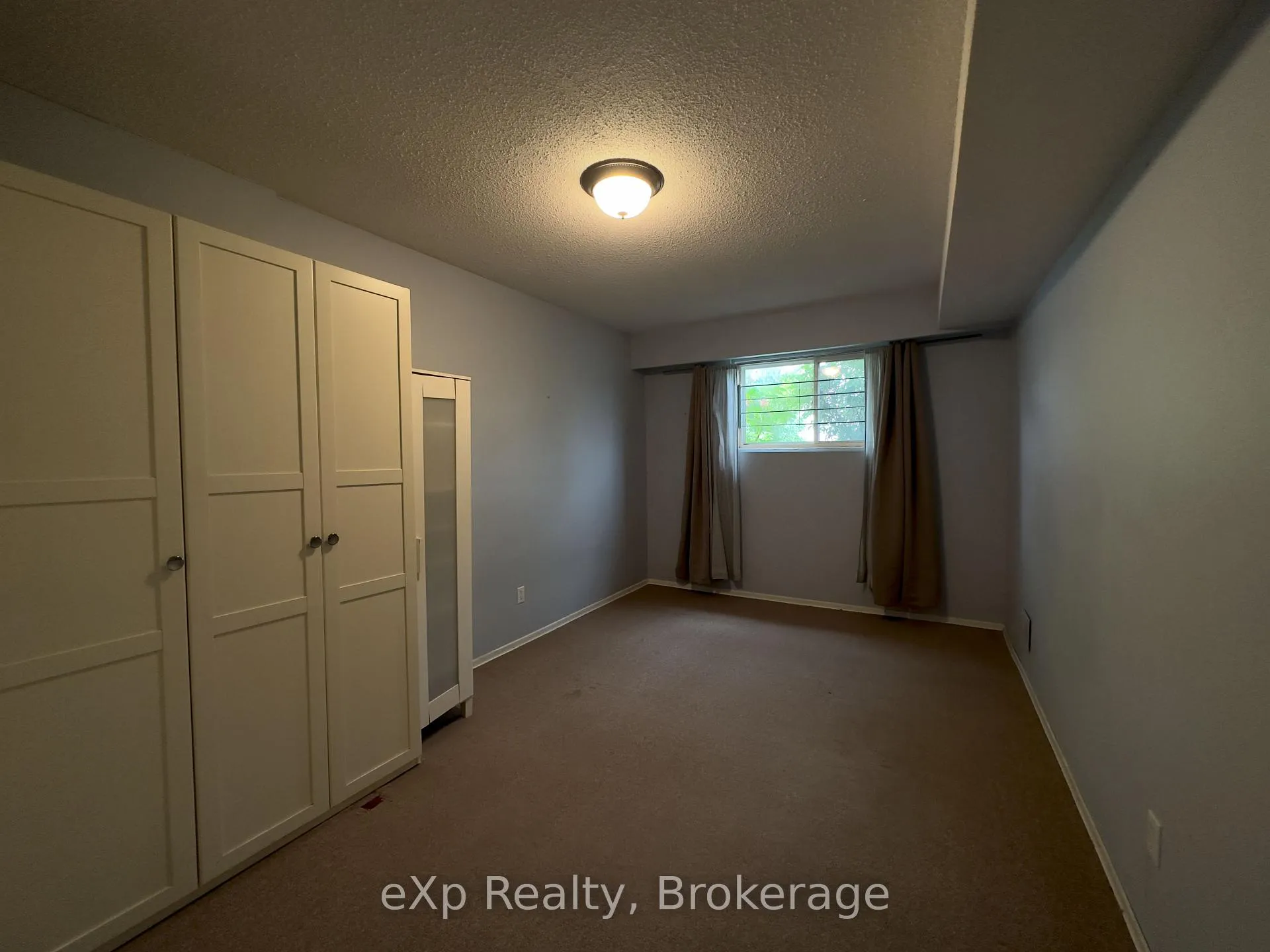 Photo 23 of 7601 Lockington Crescent, Mississauga, Malton — HOMEH