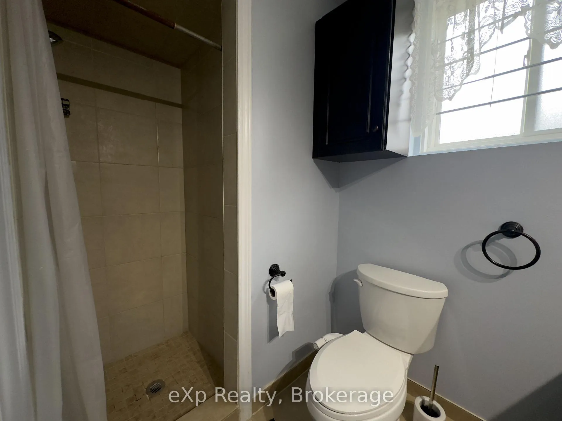 Photo 25 of 7601 Lockington Crescent, Mississauga, Malton — HOMEH