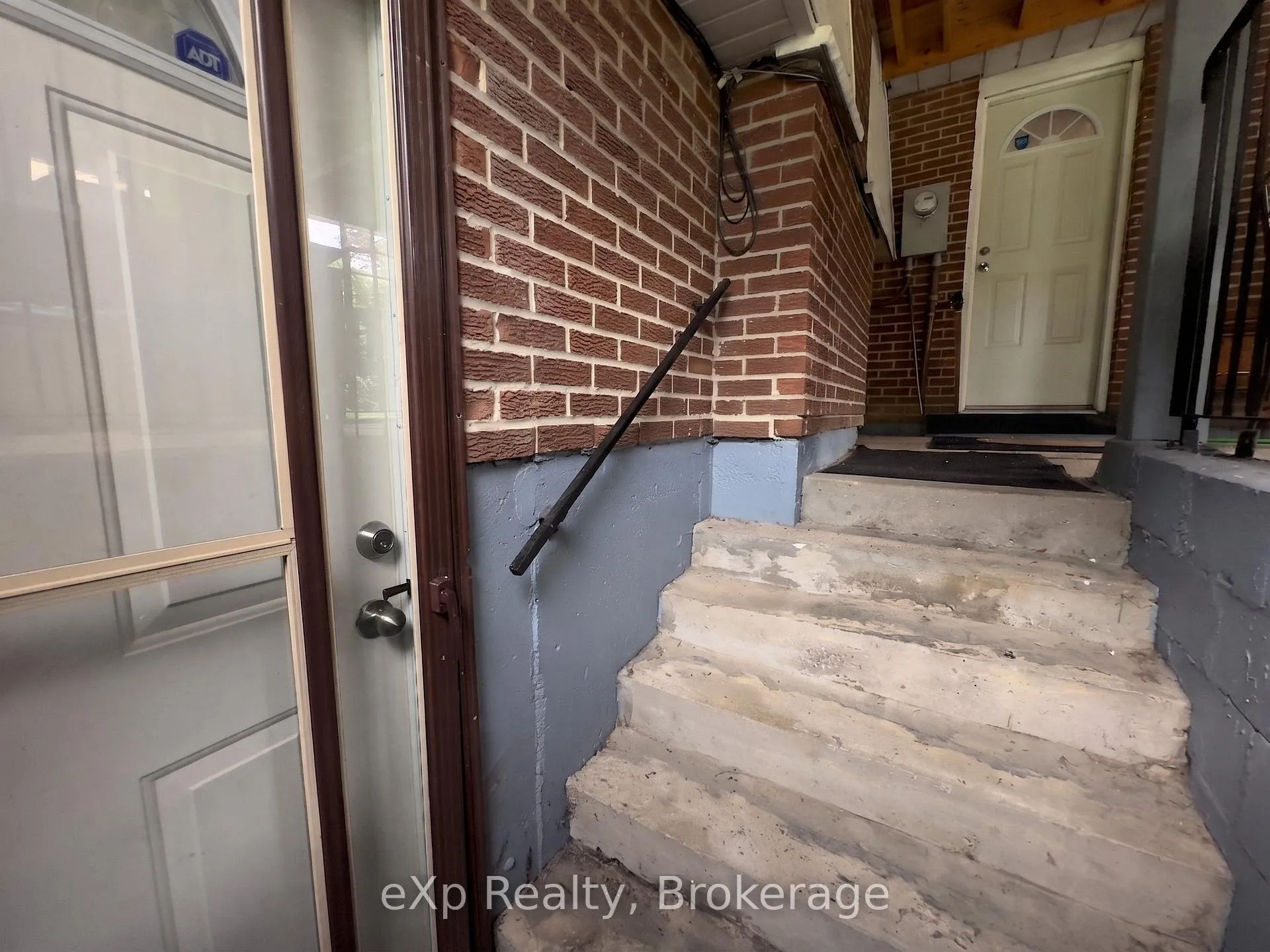Photo 27 of 7601 Lockington Crescent, Mississauga, Malton — HOMEH