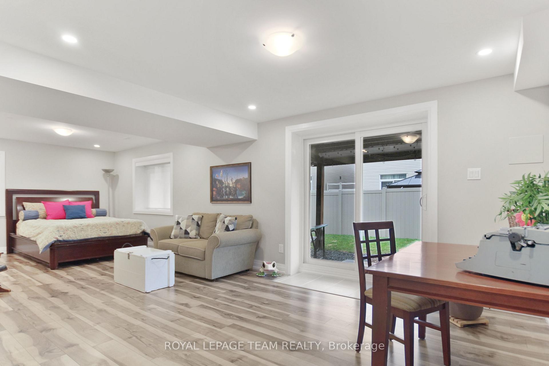 Photo 64 of 119 Discovery Street, Ottawa, Stittsville (North) — HOMEH