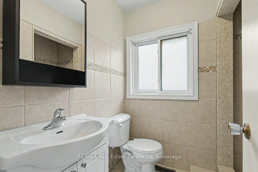 Photo 12 of 71 Renfield Street, Guelph, General Hospital — HOMEH