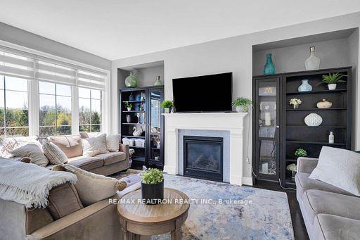 Photo 17 of 53 Gallant Place, Vaughan, Vellore Village — HOMEH