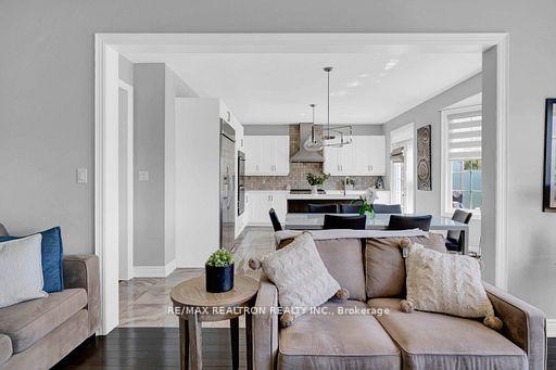 Photo 19 of 53 Gallant Place, Vaughan, Vellore Village — HOMEH