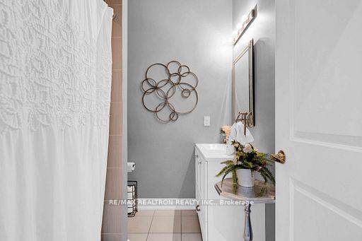 Photo 26 of 53 Gallant Place, Vaughan, Vellore Village — HOMEH