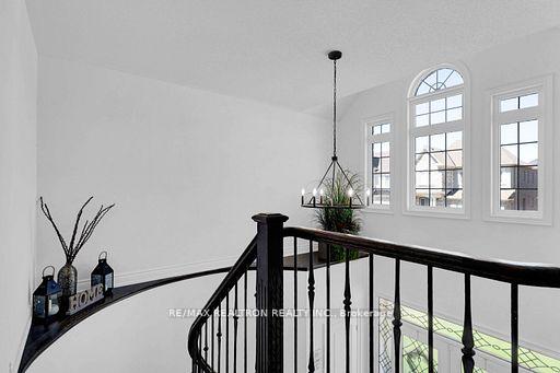 Photo 28 of 53 Gallant Place, Vaughan, Vellore Village — HOMEH