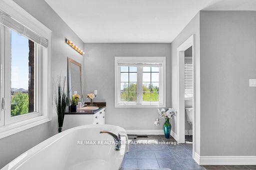 Photo 39 of 53 Gallant Place, Vaughan, Vellore Village — HOMEH