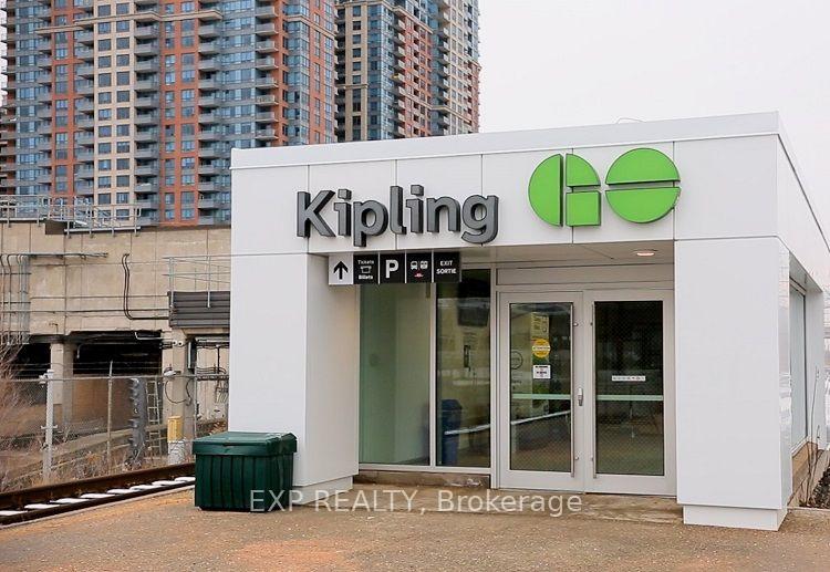 Photo 31 of Unit 58, 28 Fieldway Road, Etobicoke, Islington-City Centre West — HOMEH