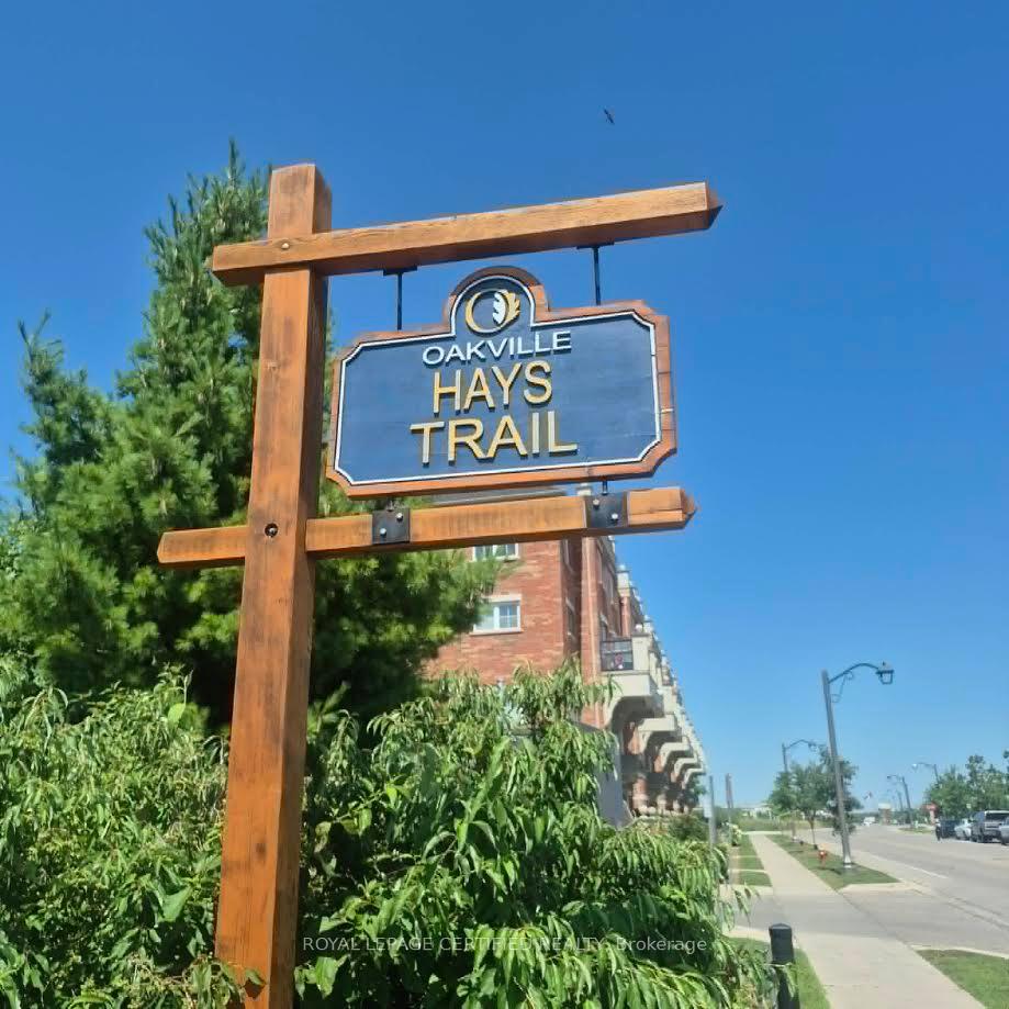 Photo 6 of Unit 6, 35 Hays Boulevard, Oakville, River Oaks — HOMEH