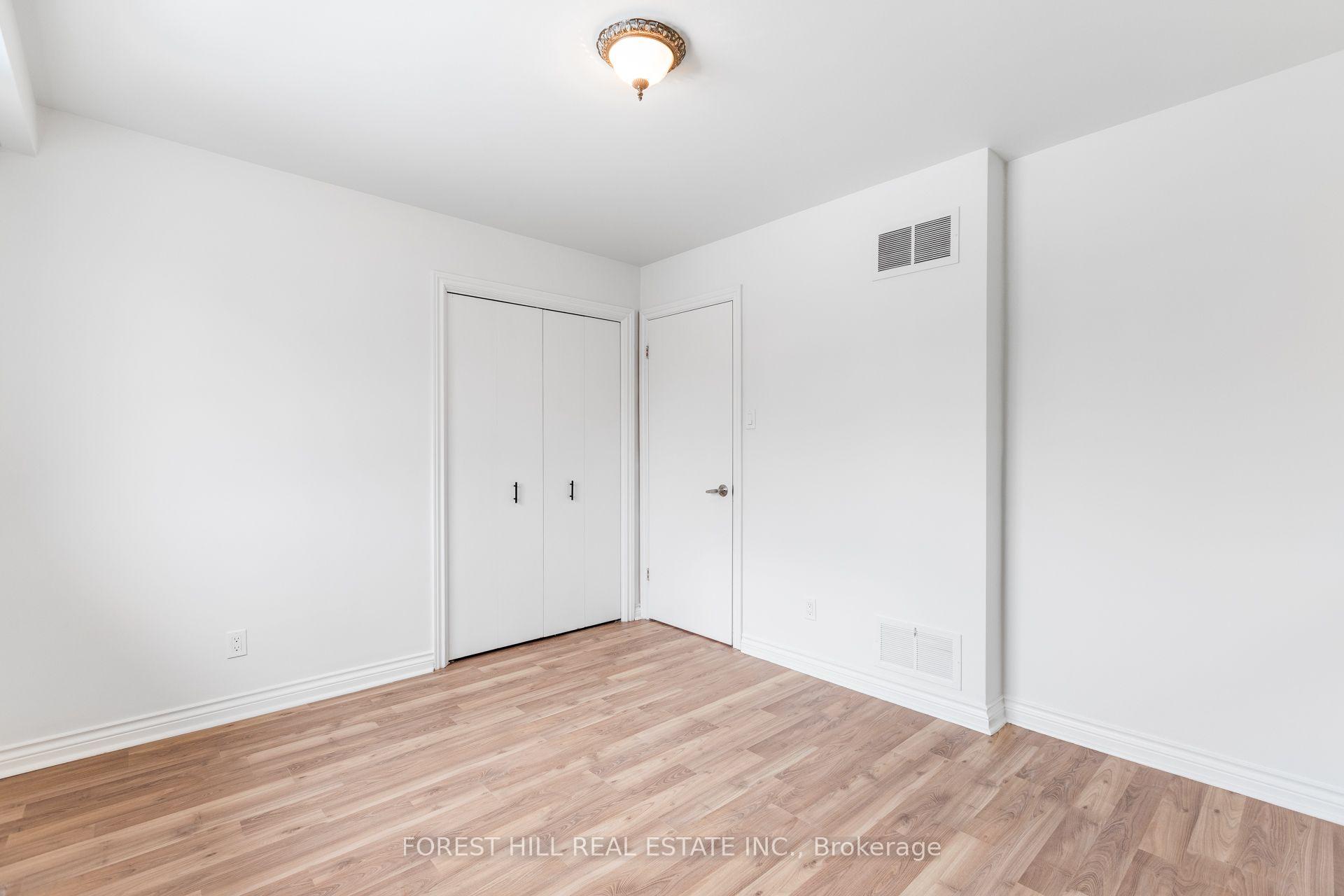 Photo 22 of 211 Carrville Road, Richmond Hill, South Richvale — HOMEH