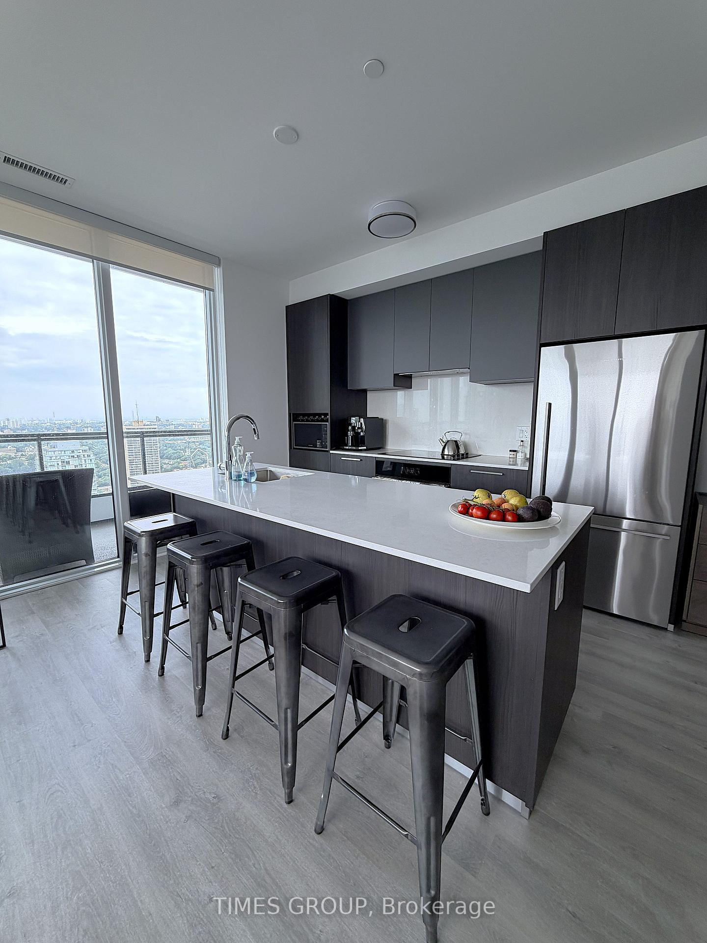 Photo 5 of Unit 3507, 65 Broadway Avenue, Toronto, Mount Pleasant West — HOMEH
