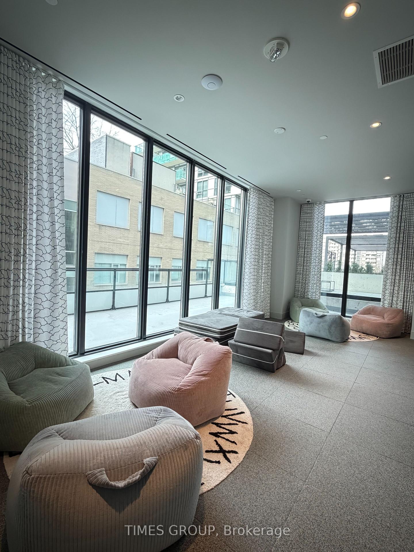Photo 21 of Unit 3507, 65 Broadway Avenue, Toronto, Mount Pleasant West — HOMEH