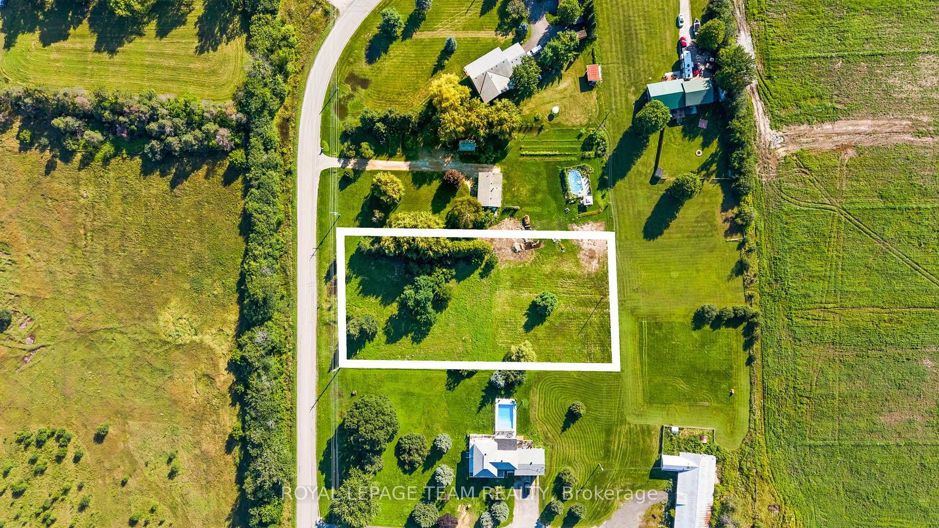 Front of L6C1 Drummond-N Elmsley Township