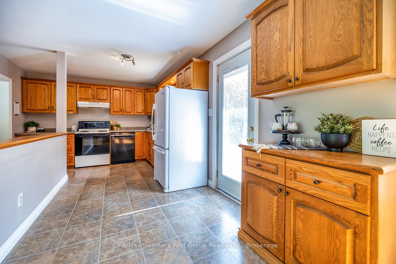 Photo 7 of 4818 Thornton Road N, Oshawa, Rural Oshawa — HOMEH