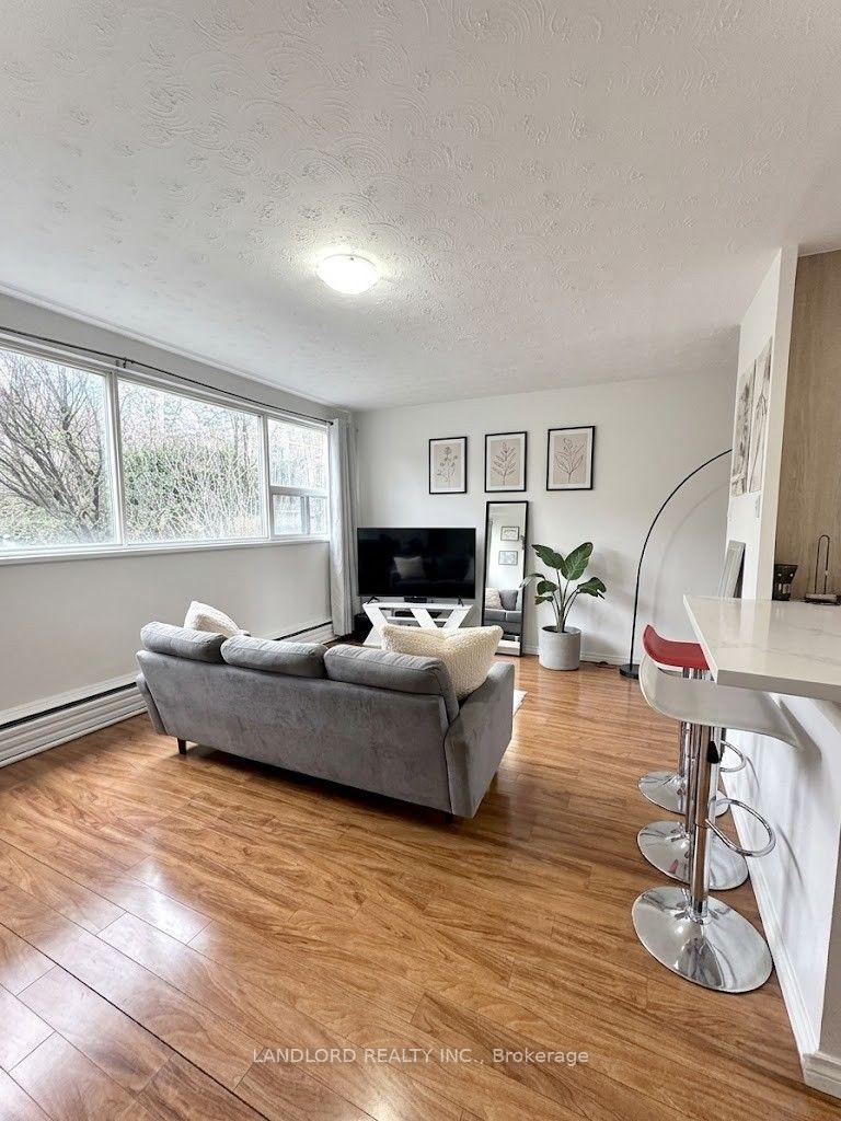 Photo 4 of Unit 1, 140 Springhurst Avenue, Toronto, South Parkdale — HOMEH