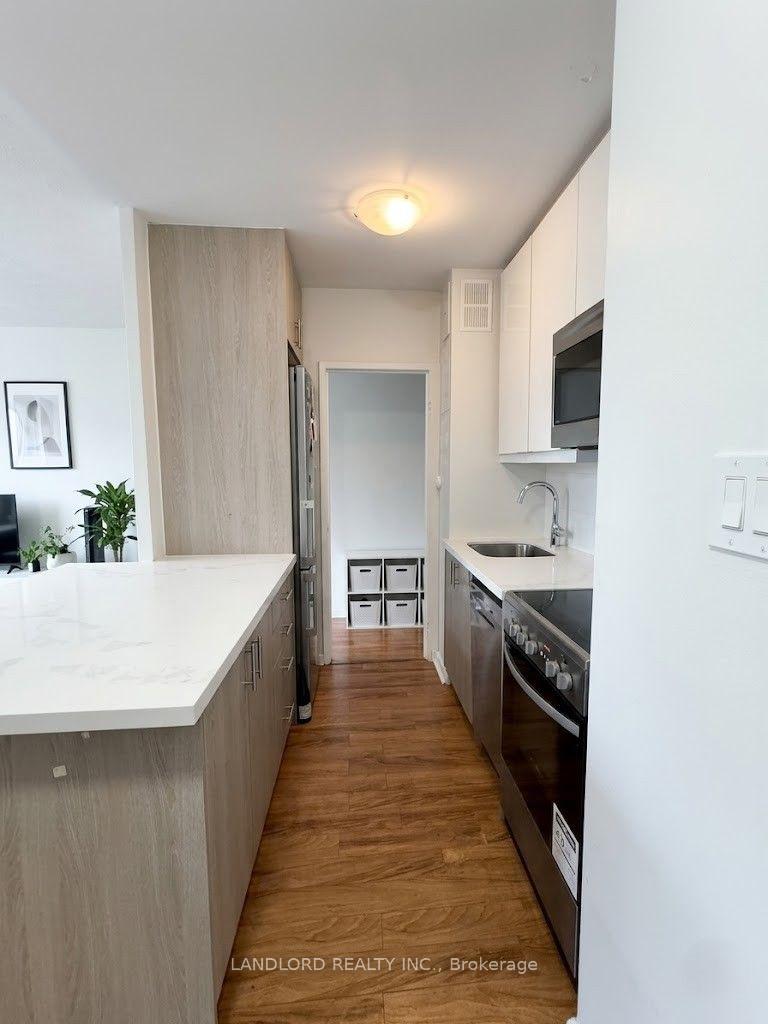 Photo 5 of Unit 1, 140 Springhurst Avenue, Toronto, South Parkdale — HOMEH
