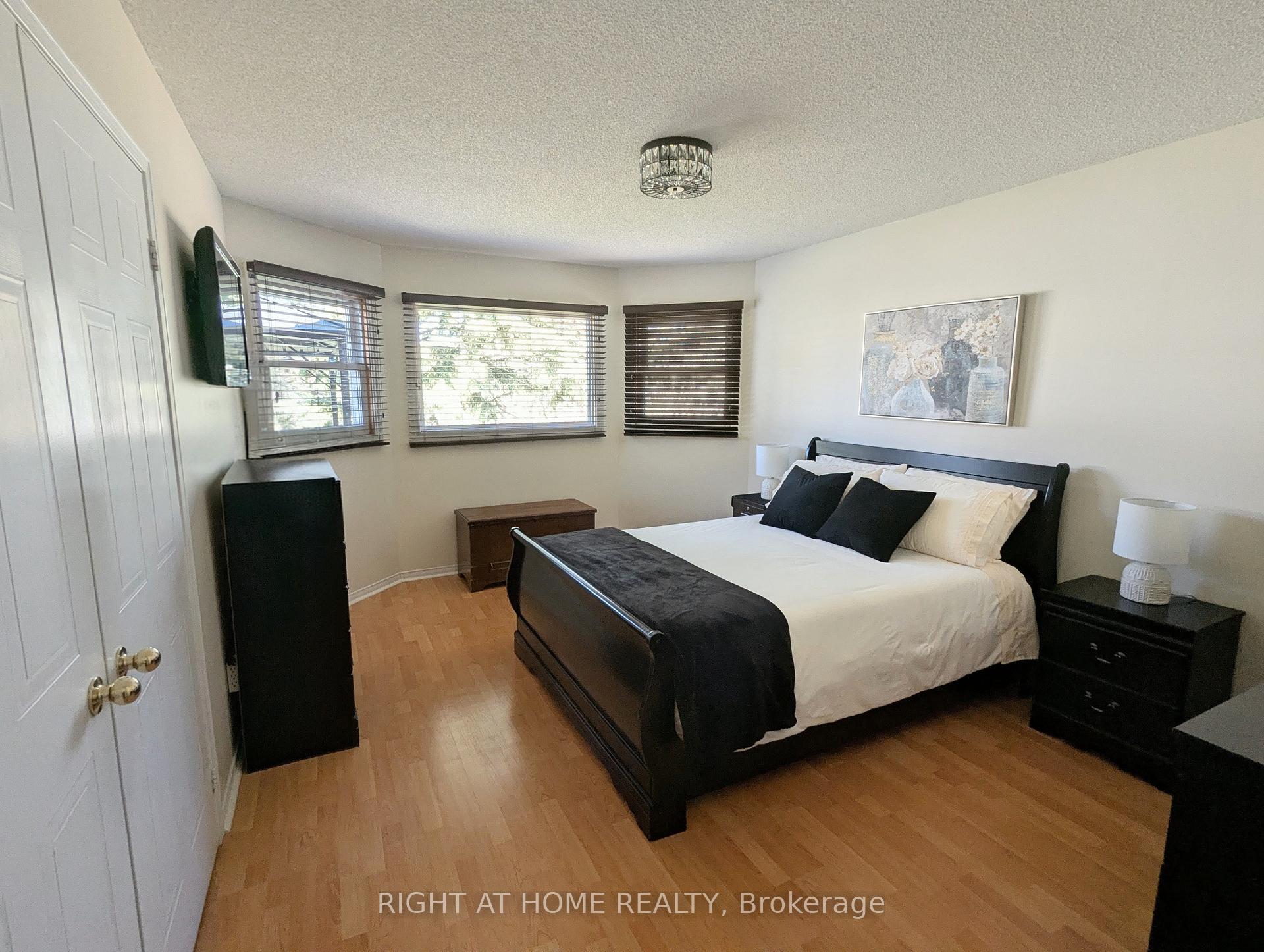 Photo 24 of 22 Donald Crescent, Wasaga Beach — HOMEH