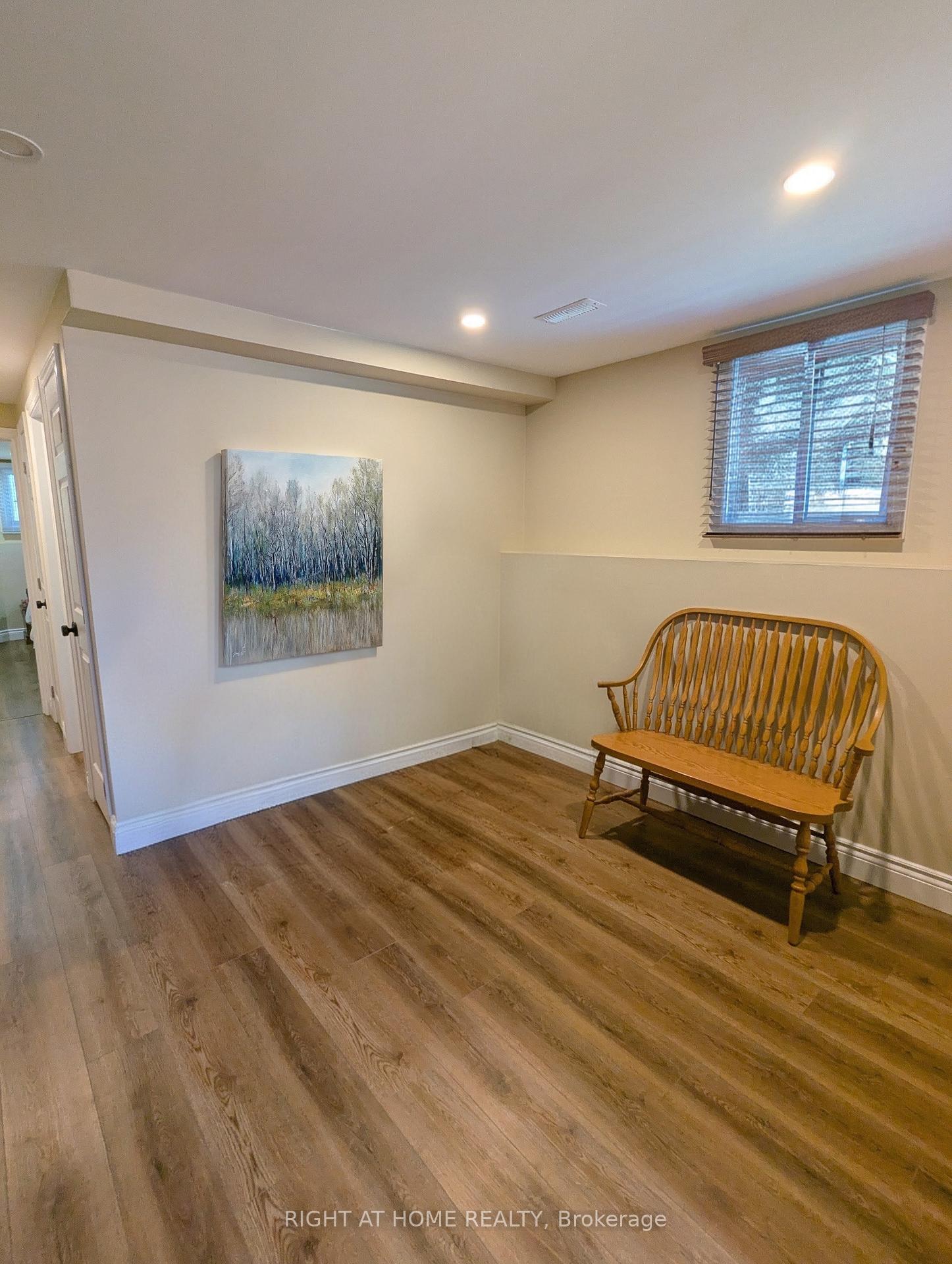 Photo 32 of 22 Donald Crescent, Wasaga Beach — HOMEH