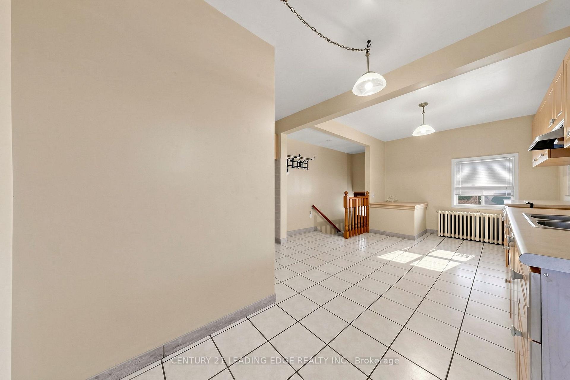 Photo 12 of 180 Gilbert Avenue, Toronto, Caledonia-Fairbank — HOMEH