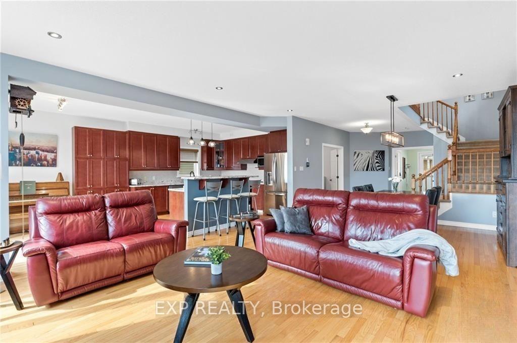 Photo 8 of 254 Flodden Way, Ottawa, Barrhaven East — HOMEH