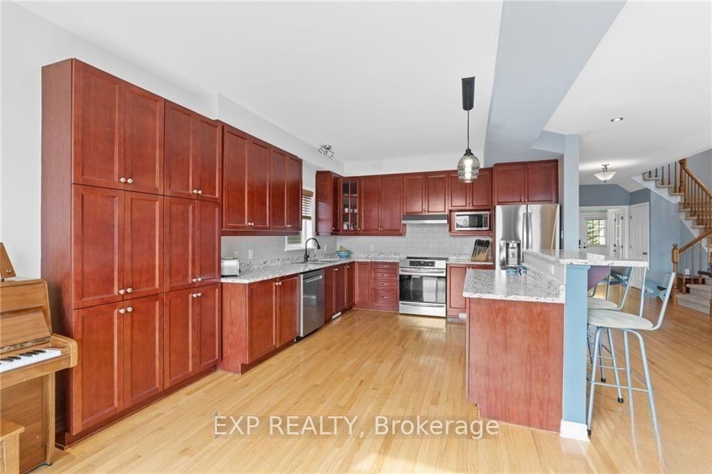 Photo 10 of 254 Flodden Way, Ottawa, Barrhaven East — HOMEH