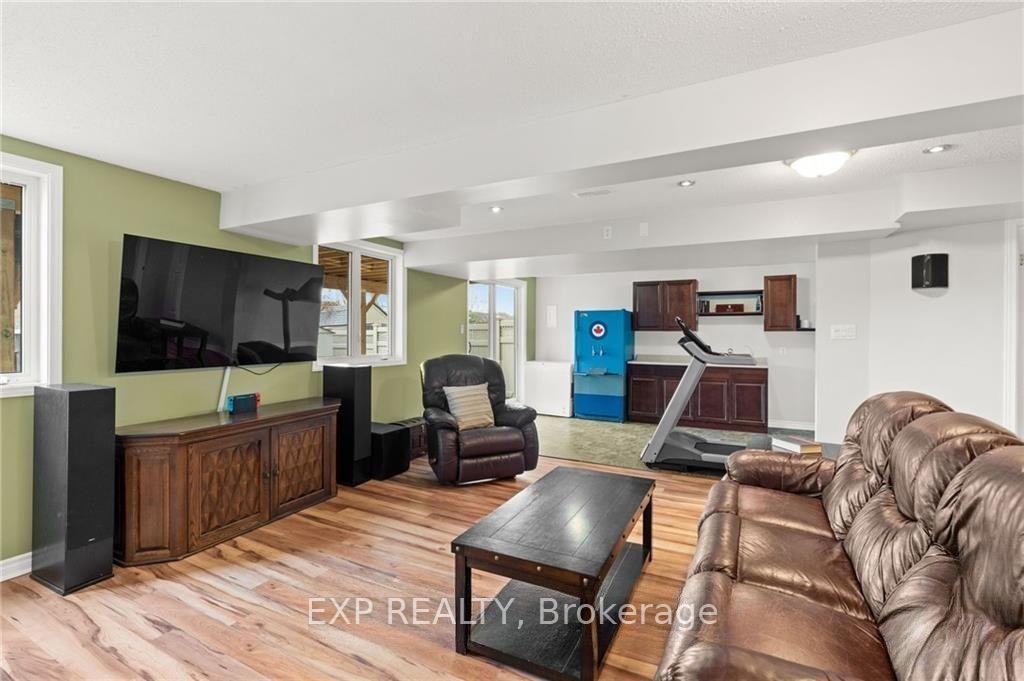 Photo 23 of 254 Flodden Way, Ottawa, Barrhaven East — HOMEH