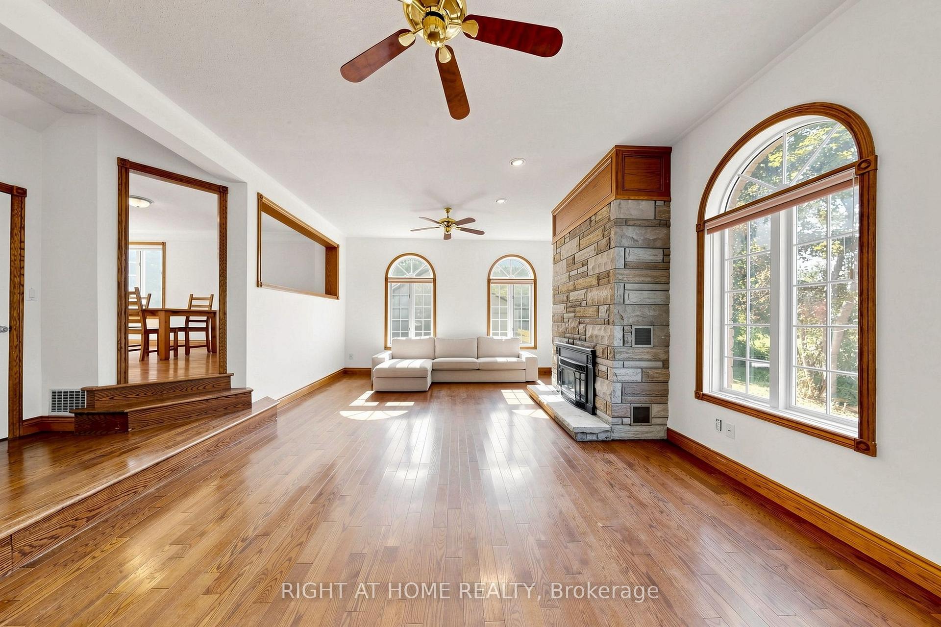 Photo 8 of 3016 Cole Road, East Gwillimbury, Rural East Gwillimbury — HOMEH