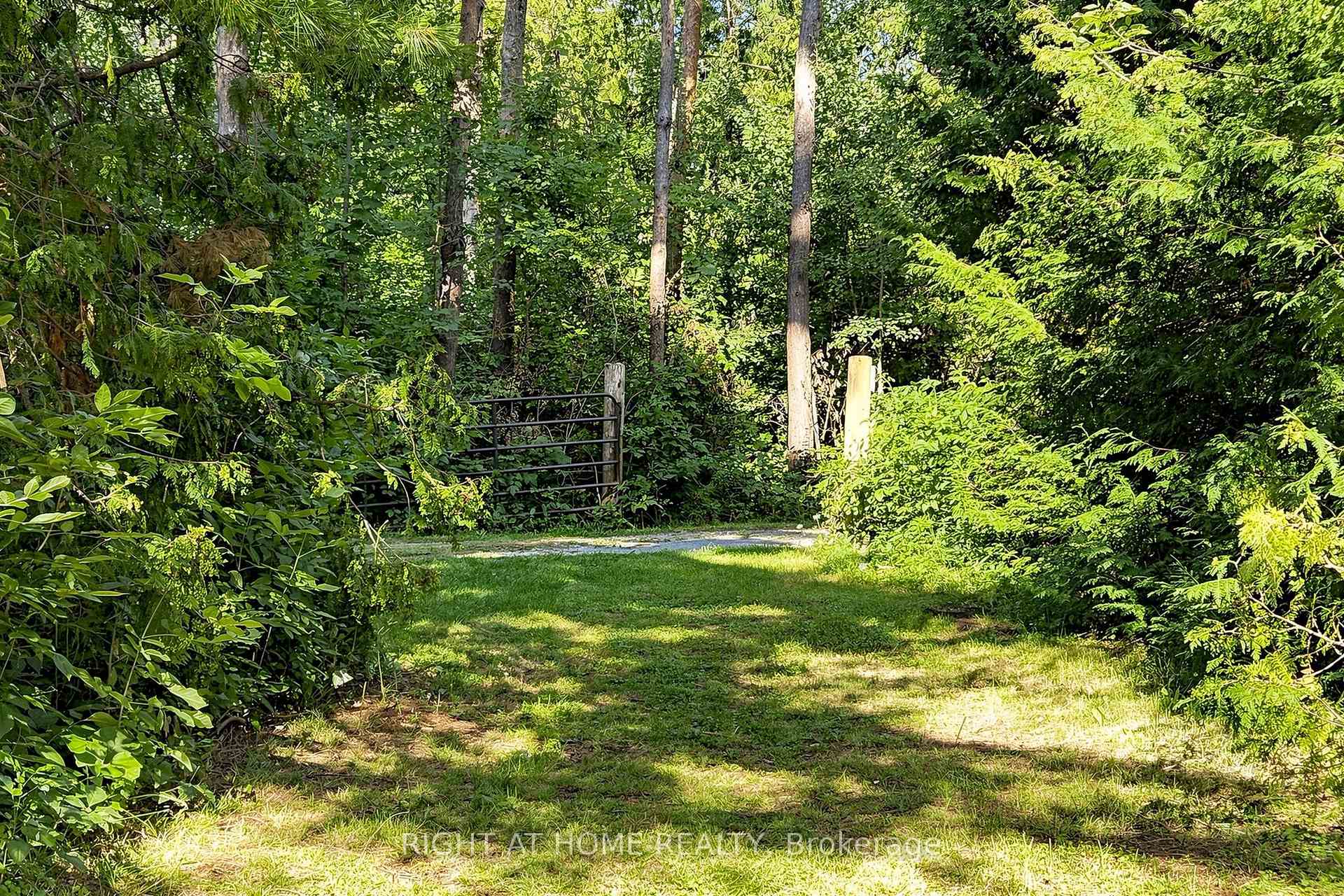 Photo 32 of 3016 Cole Road, East Gwillimbury, Rural East Gwillimbury — HOMEH