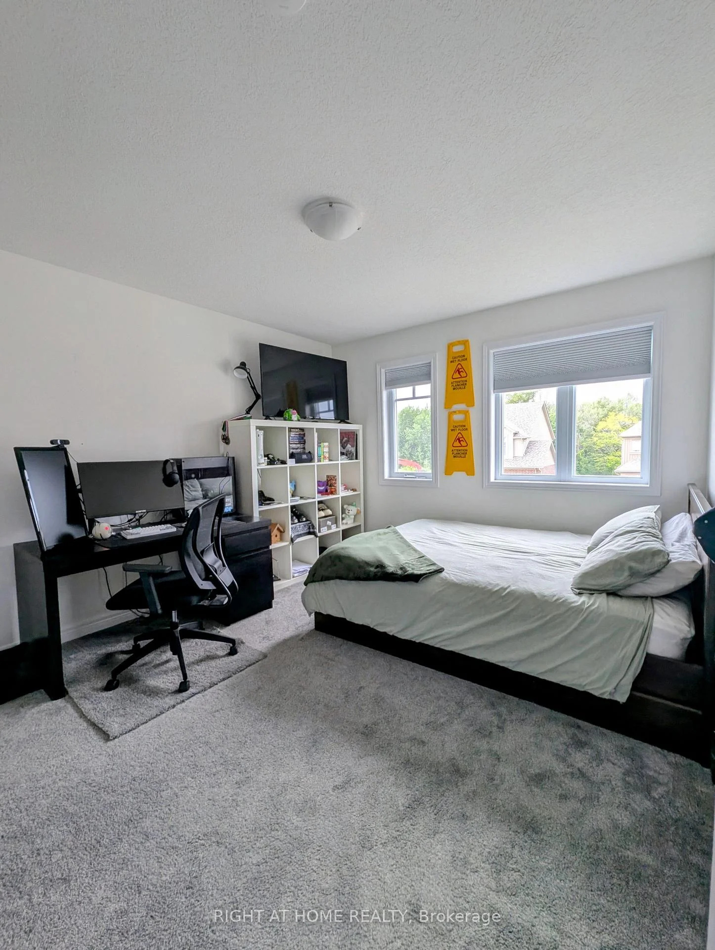 Photo 25 of 155 Plewes Drive, Collingwood — HOMEH