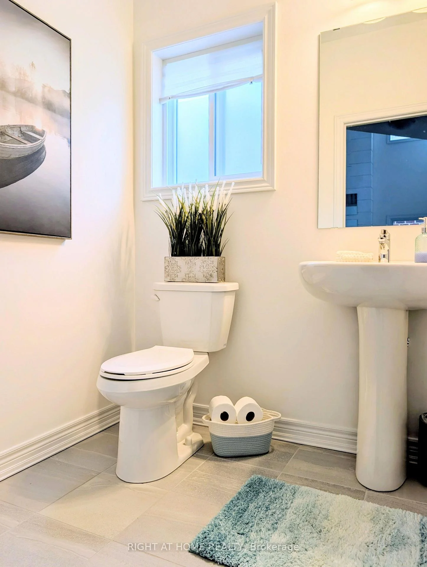 Photo 24 of 155 Plewes Drive, Collingwood — HOMEH