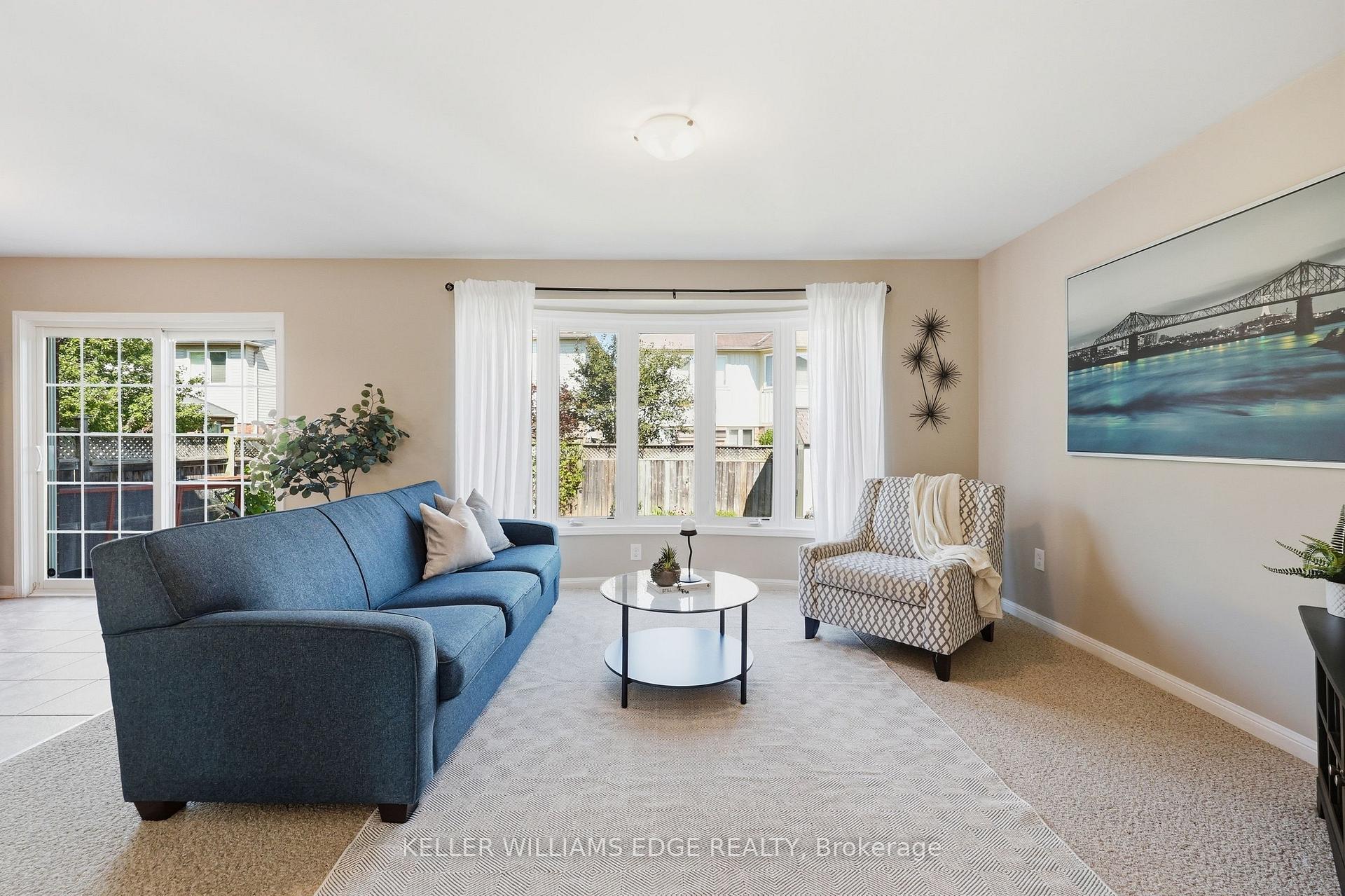 Photo 13 of 171 Chase Crescent, Waterloo, Beechwood/University — HOMEH