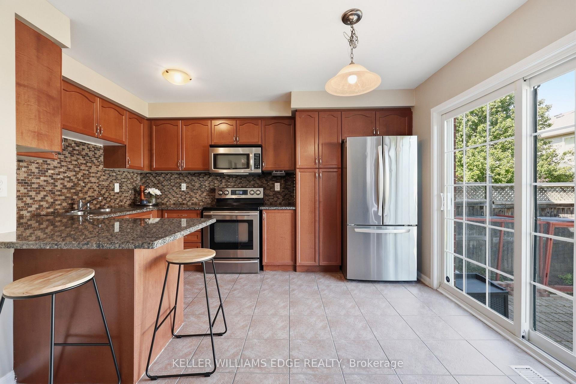 Photo 15 of 171 Chase Crescent, Waterloo, Beechwood/University — HOMEH