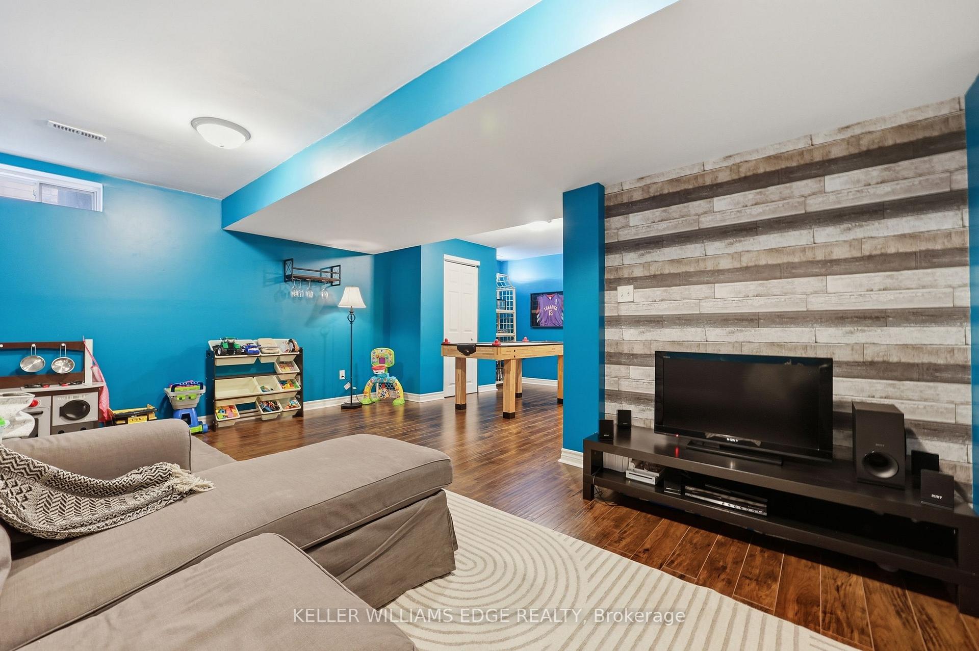 Photo 27 of 171 Chase Crescent, Waterloo, Beechwood/University — HOMEH