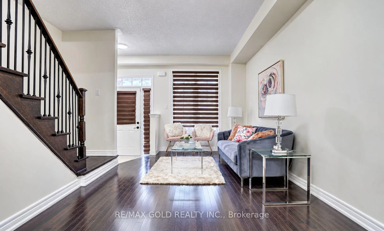 Photo 5 of 35 Saint Dennis Road, Brampton, Sandringham-Wellington North — HOMEH