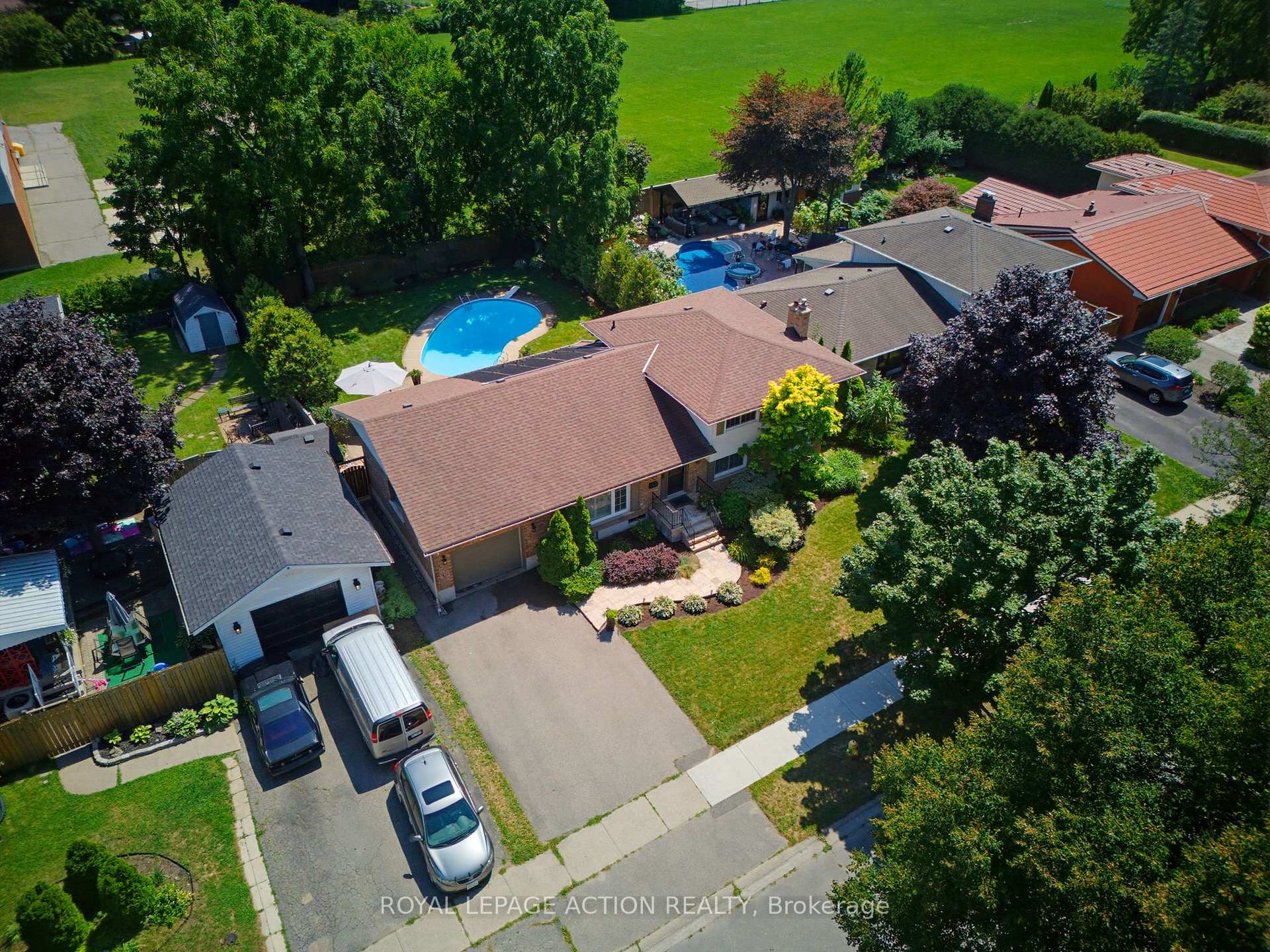 Photo 2 of 5 Marigold Street, Brantford, Henderson-Sky Acres — HOMEH