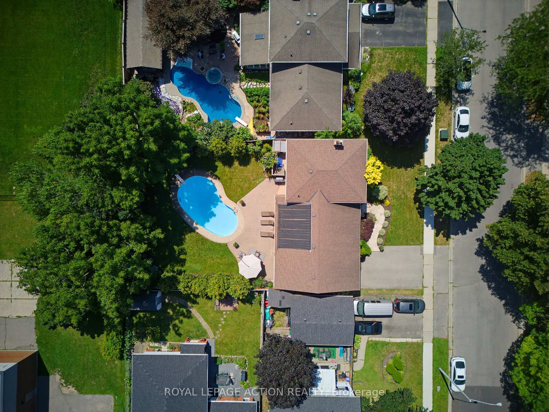 Photo 3 of 5 Marigold Street, Brantford, Henderson-Sky Acres — HOMEH