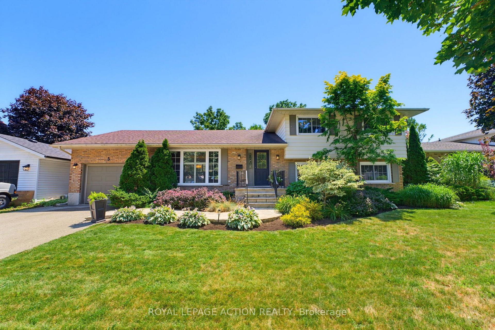 Photo 12 of 5 Marigold Street, Brantford, Henderson-Sky Acres — HOMEH
