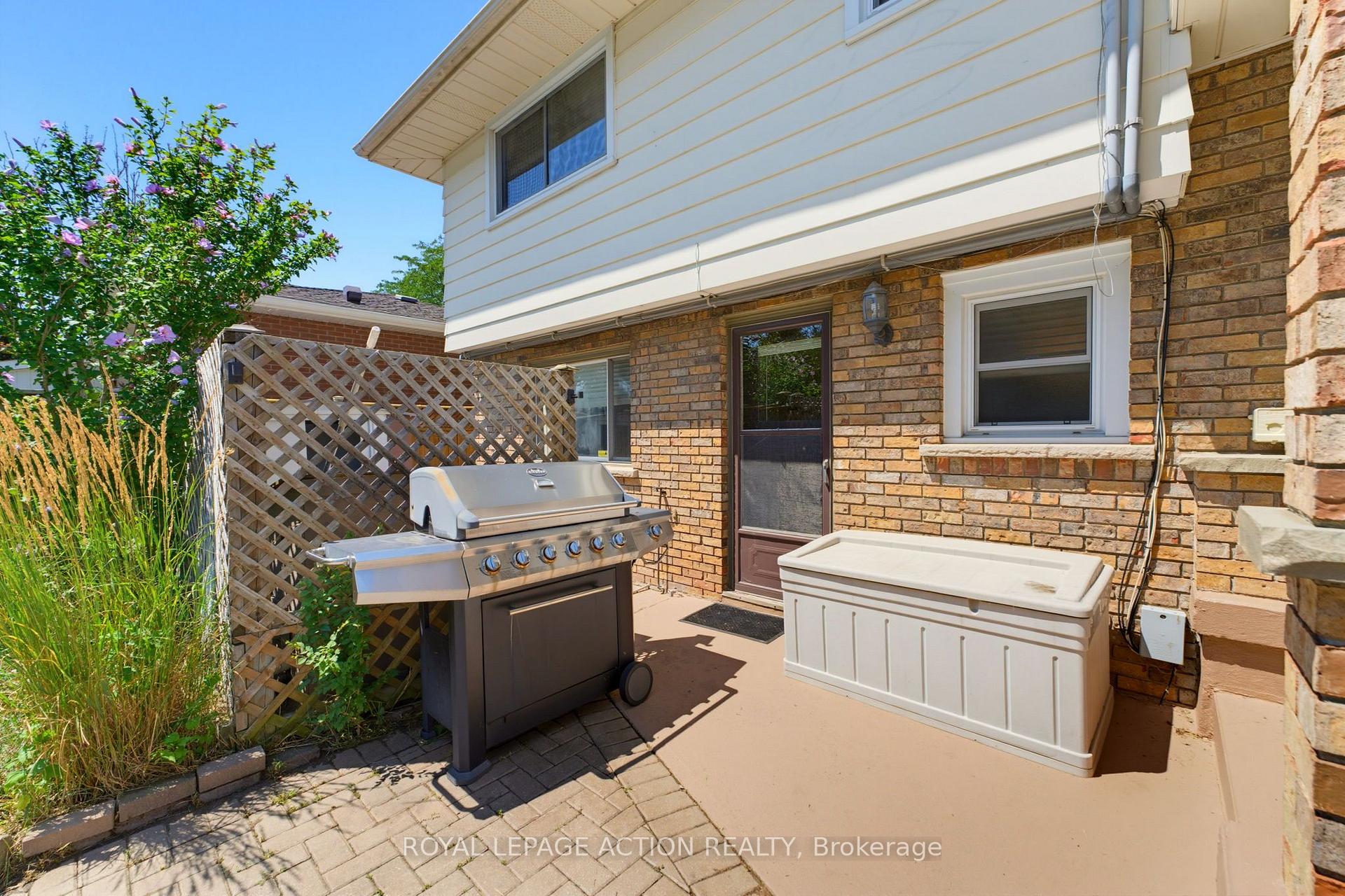 Photo 40 of 5 Marigold Street, Brantford, Henderson-Sky Acres — HOMEH