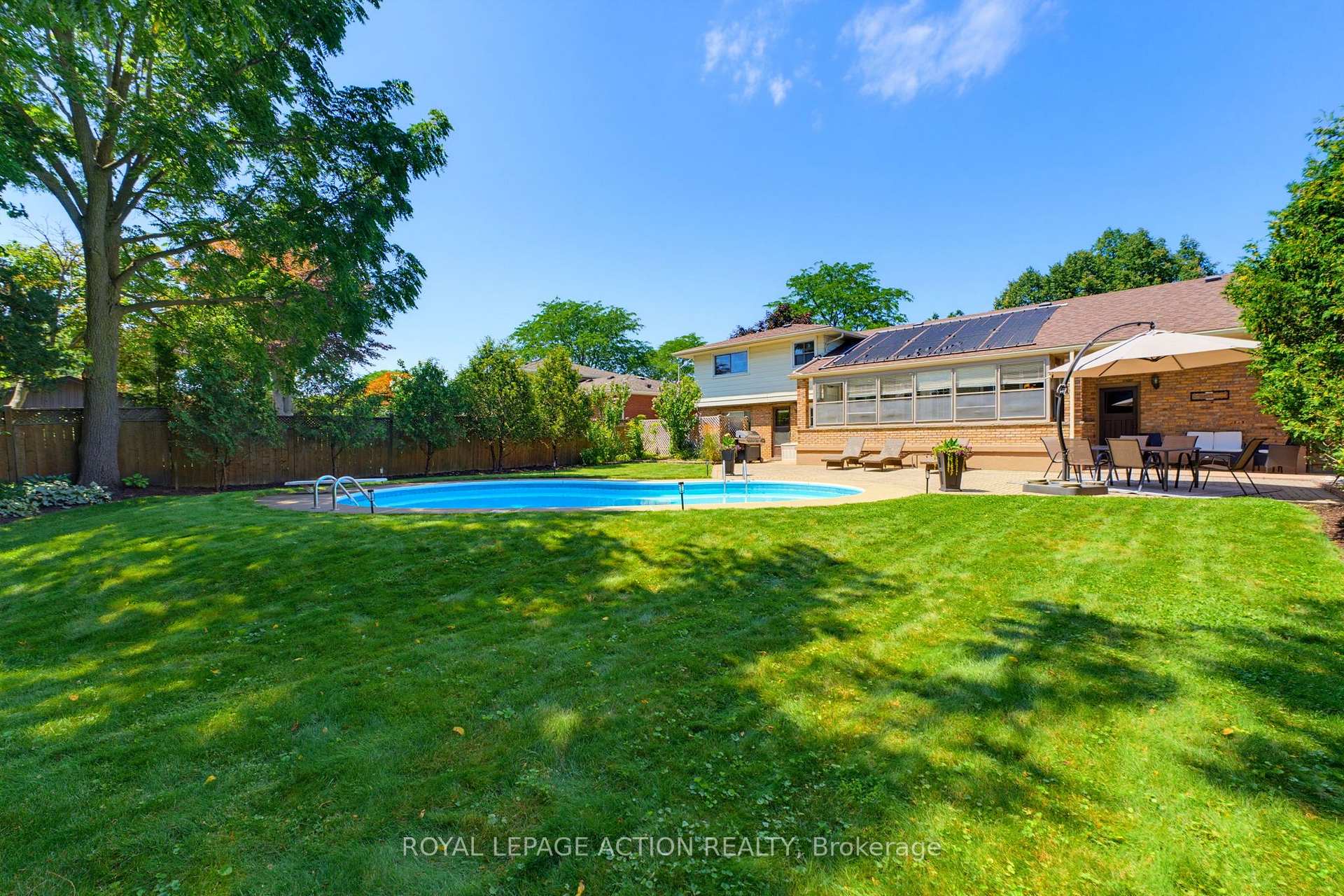 Photo 45 of 5 Marigold Street, Brantford, Henderson-Sky Acres — HOMEH