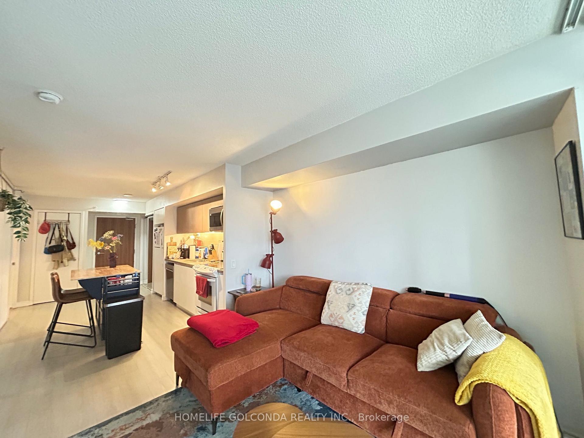 Photo 11 of Unit 723, 85 Queens Wharf Road, Toronto, Waterfront Communities — HOMEH