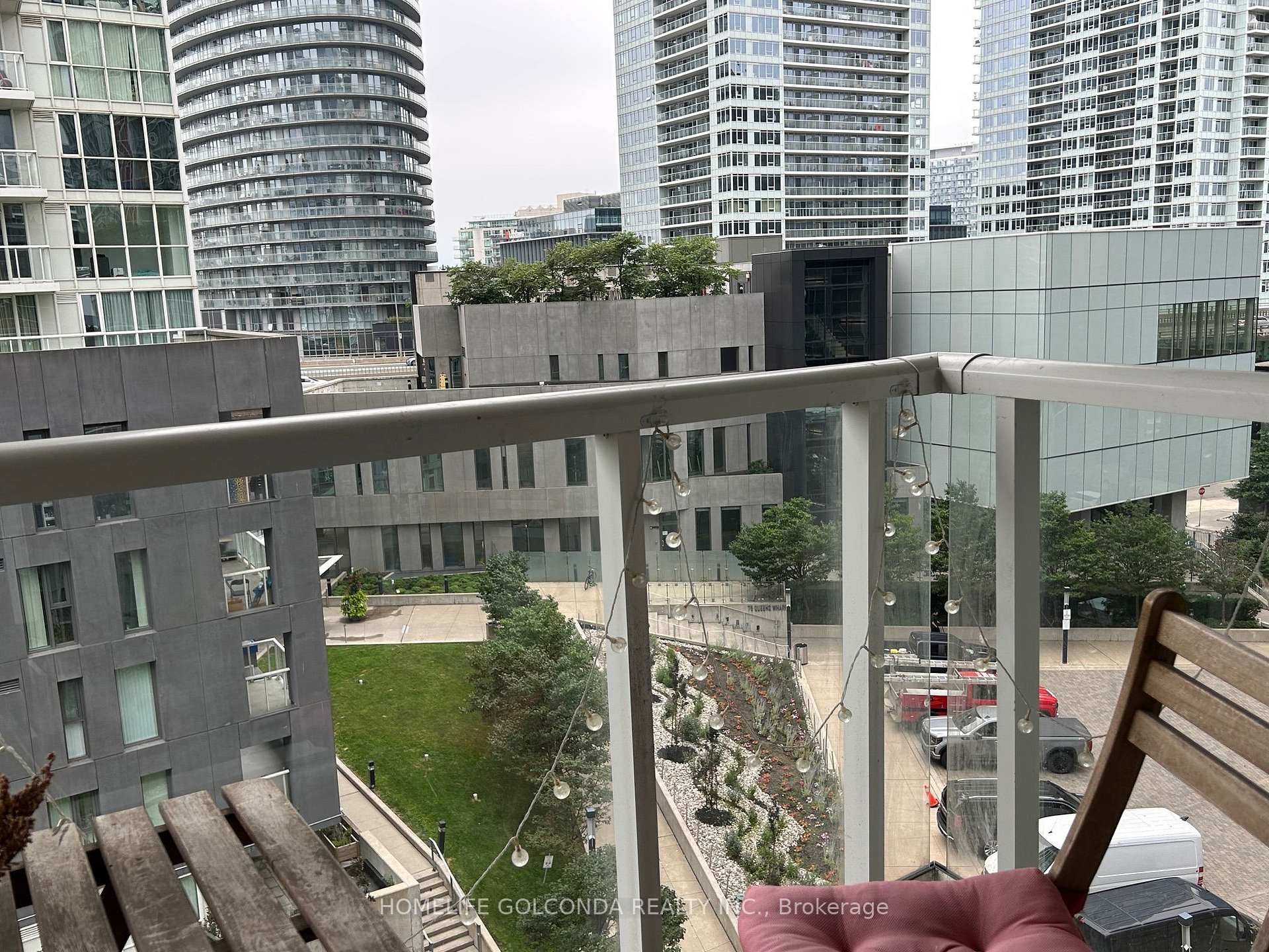 Photo 13 of Unit 723, 85 Queens Wharf Road, Toronto, Waterfront Communities — HOMEH