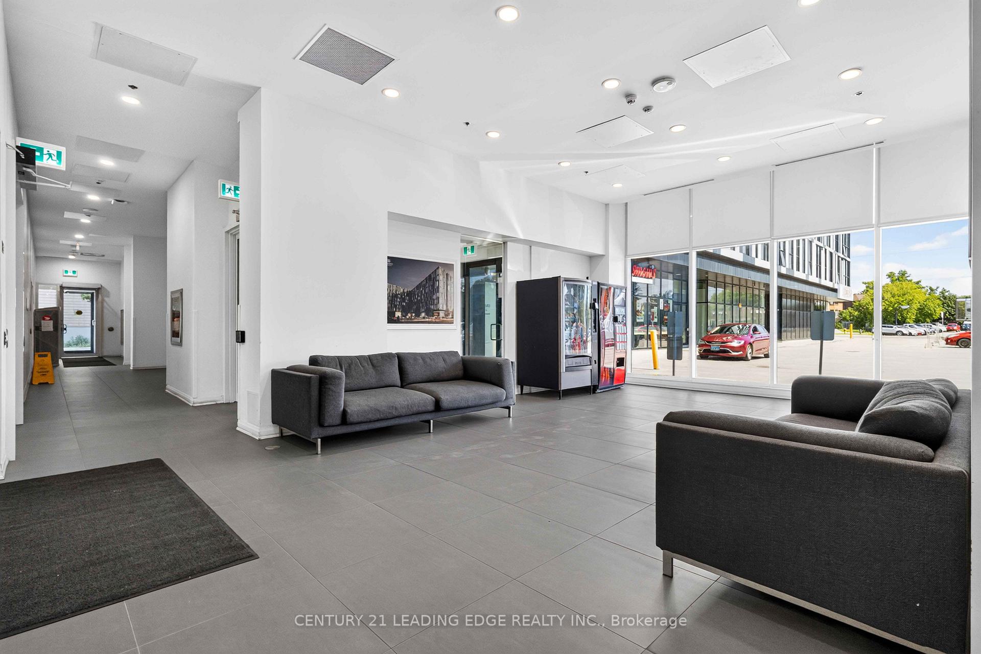 Photo 5 of Unit 628, 1900 Simcoe Street N, Oshawa, Samac — HOMEH